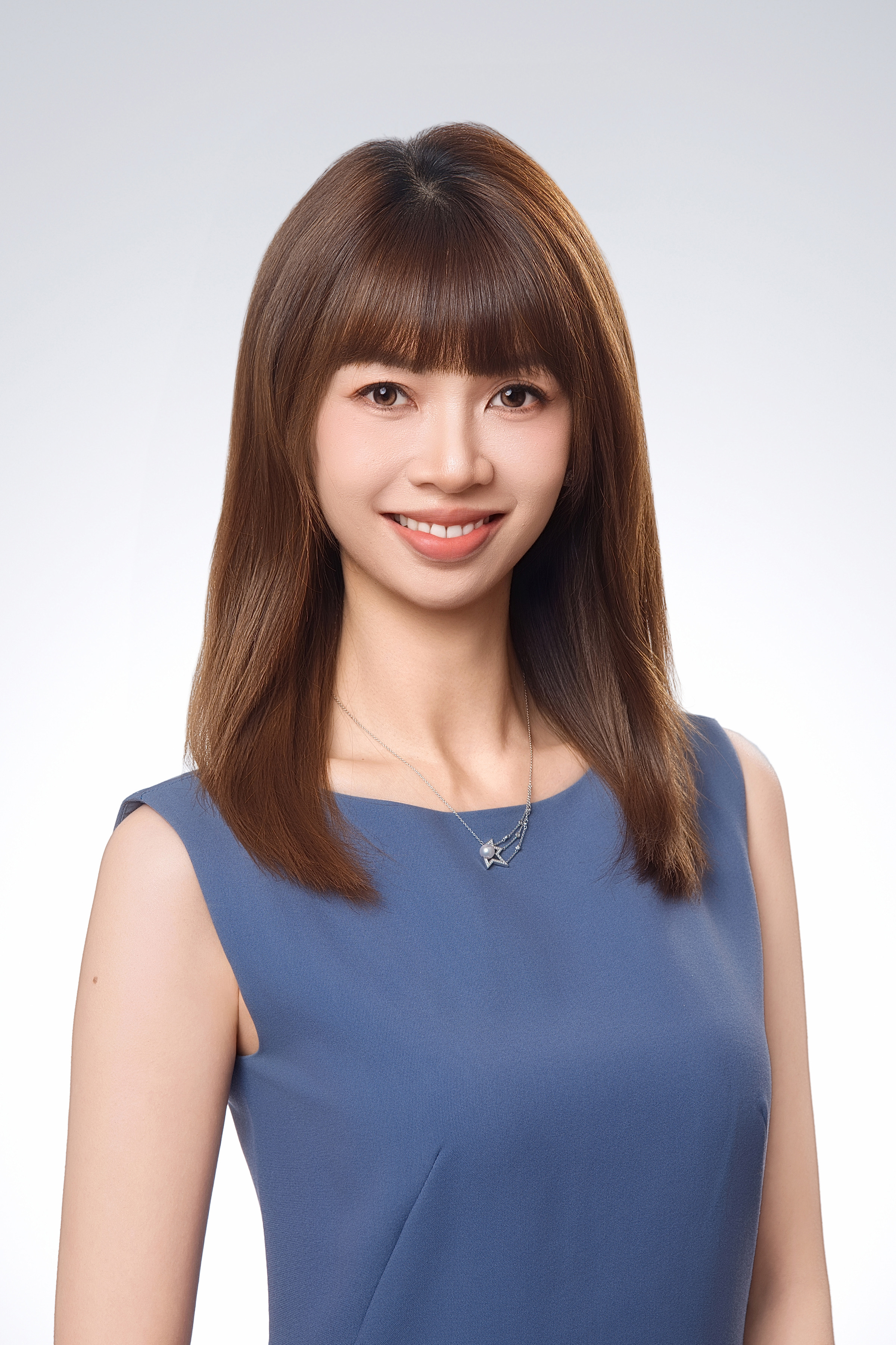 Dr. Shirla Sum